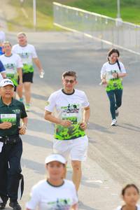 BIB: 1295
                            <button type="button" onclick="openModal(3555646)" class="btn btn-primary btn-sm float-right btn-popup" data-toggle="modal" data-target=".modal-high-quality">
                        <i class="fas fa-shopping-cart"></i> Add to Cart
                    </button>
                                            <button type="button" onclick="isThisMe(3555646, true)" class="btn btn-success btn-sm float-right btn-popup btn-isme hidden" data-toggle="tooltip" data-placement="bottom" title="นี่คือรูปของคุณใช่ไหม คลิกที่นี่เพื่อเอาเข้าอัลบั้ม">
                        <i class="fas fa-plus"></i> Add to album
                    </button>
                    <button type="button" onclick="isThisMe(3555646, false)" class="btn btn-warning btn-sm float-right btn-popup btn-isnotme hidden">
                        <i class="fas fa-ban"></i> Remove from album
                    </button>